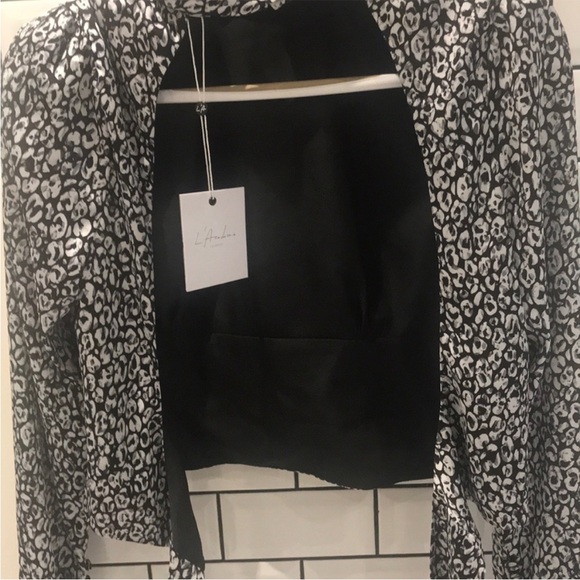 Brand new with tags still on - Picture 5 of 6